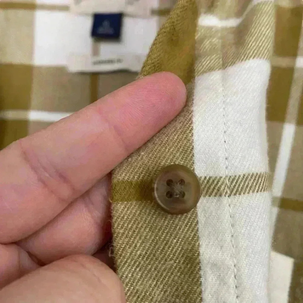 Universal Thread Flannel - Picture 3 of 6